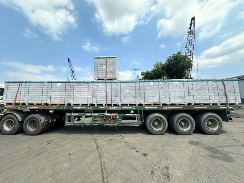 giao hàng tấm đến công trình APEC Phú Quốc